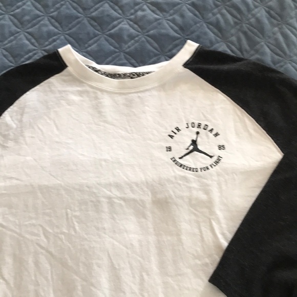 Jordan Other - 3/4 sleeve Air Jordan tee.
